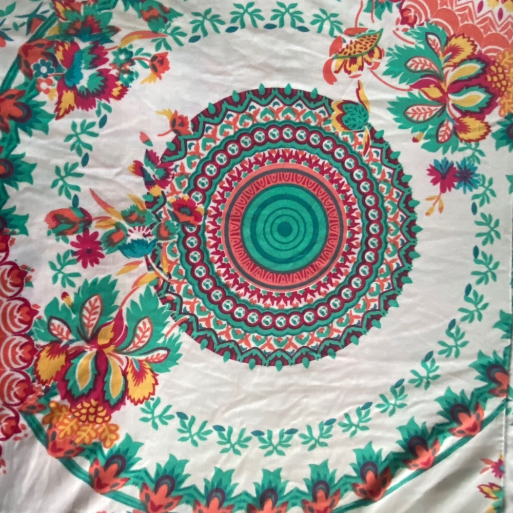 Coline White Medallion Print Dress/Tunic, Size XL